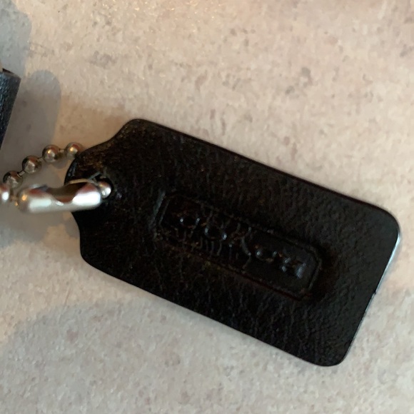 Small coach wristlet BRAND NEW- never used - Picture 4 of 6